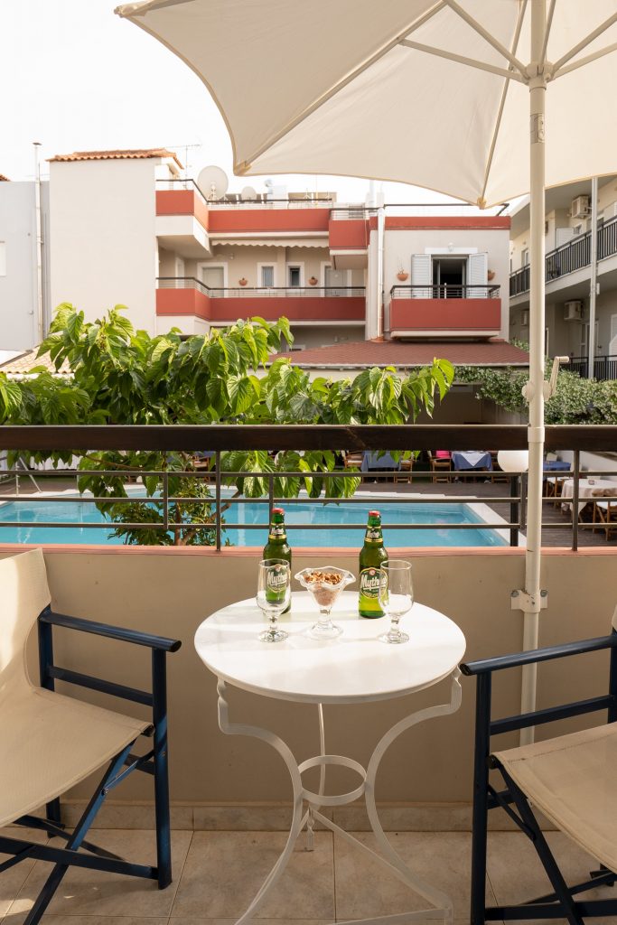 PoolBalcony2-min